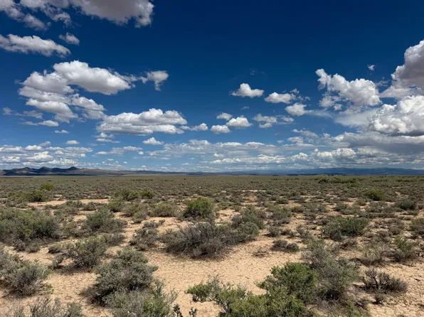 Near Lund, Cedar City, UT 84721