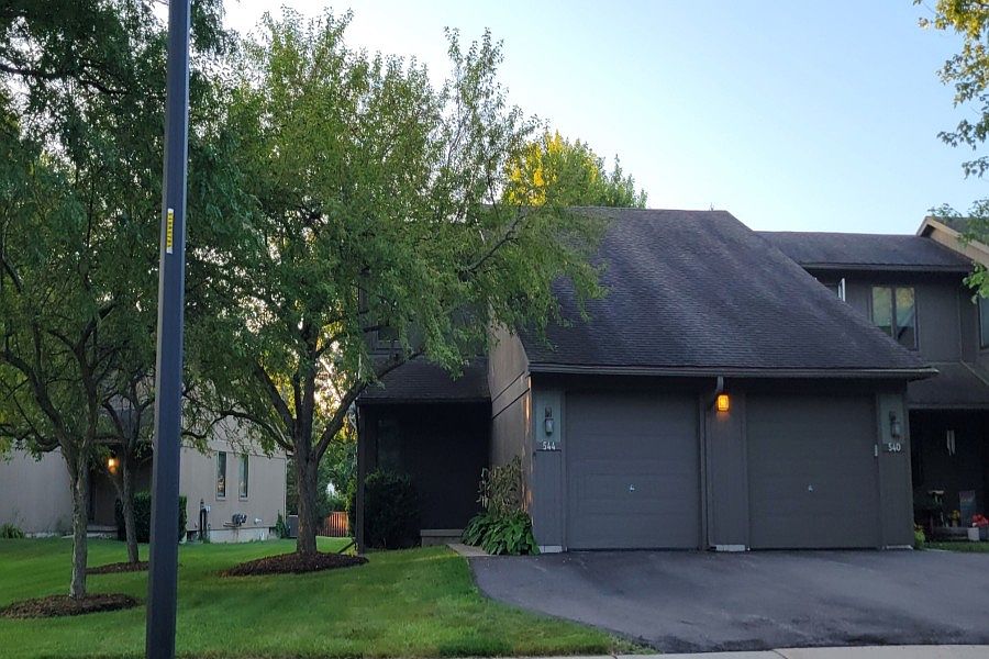 1st image of 544 Park Pl