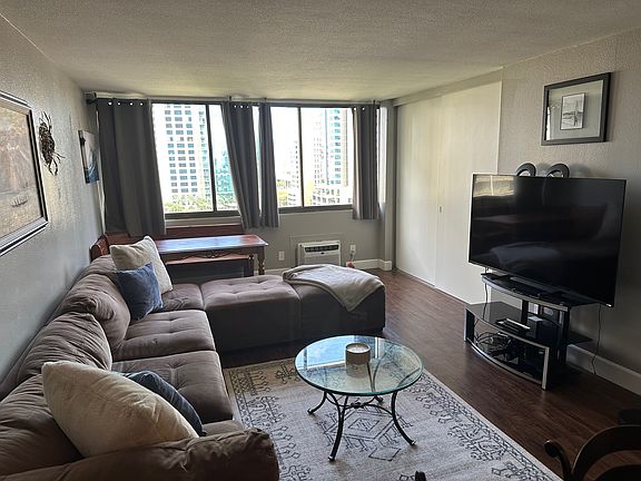 2nd image of 1255 Nuuanu Ave #15