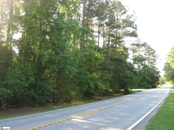 541 Neely Ferry Rd, Gray Court, SC 29645