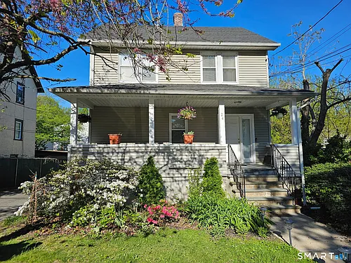 24 Hollow Wood Ln Photo 1