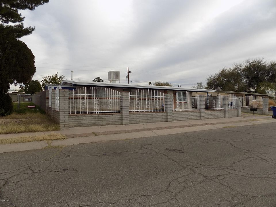 1st image of 8460 E Louise Dr
