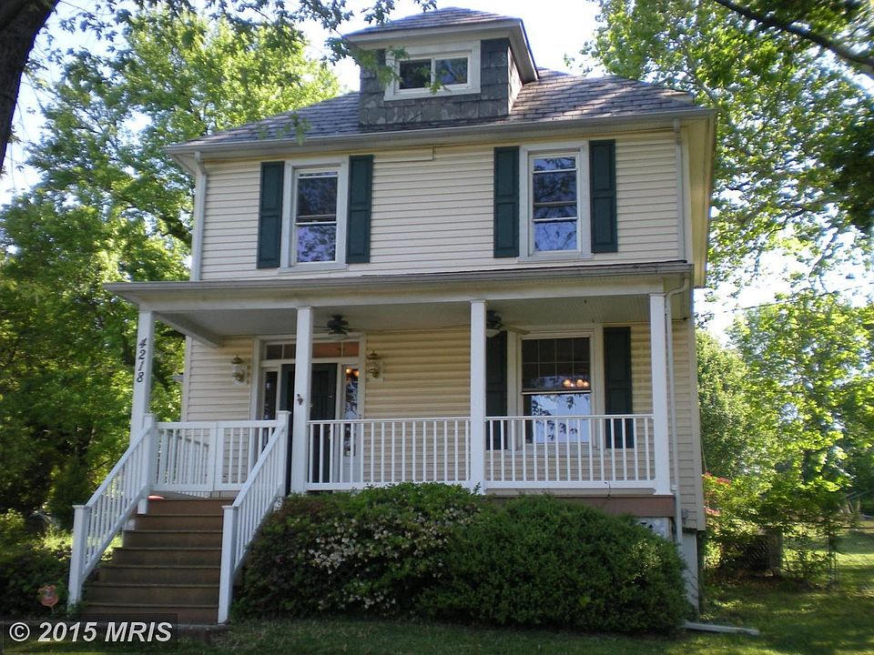 Exterior (Front)