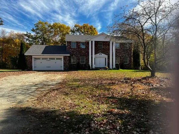 24 River Road, Lewiston, ME 04240