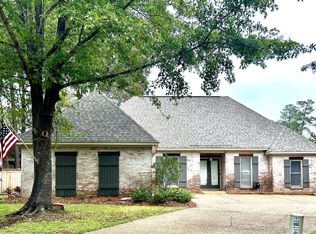 422 Berkshire Dr, Ridgeland, MS 39157