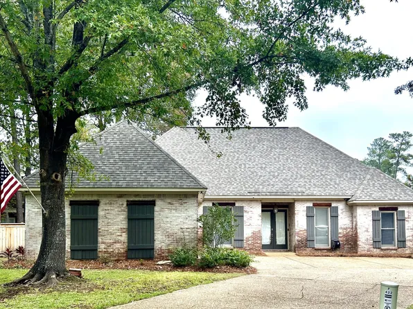 422 Berkshire Dr, Ridgeland, MS 39157