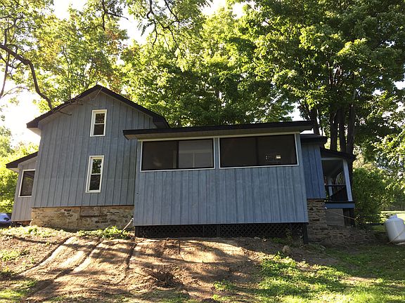 SE side with Enclosed Porch