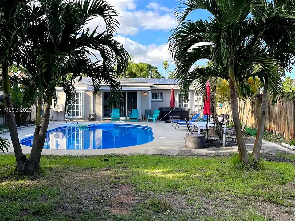 1st image of 124 NW 24th St