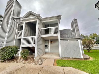 1537 N Oakhill Dr, South Bend, IN, 46637