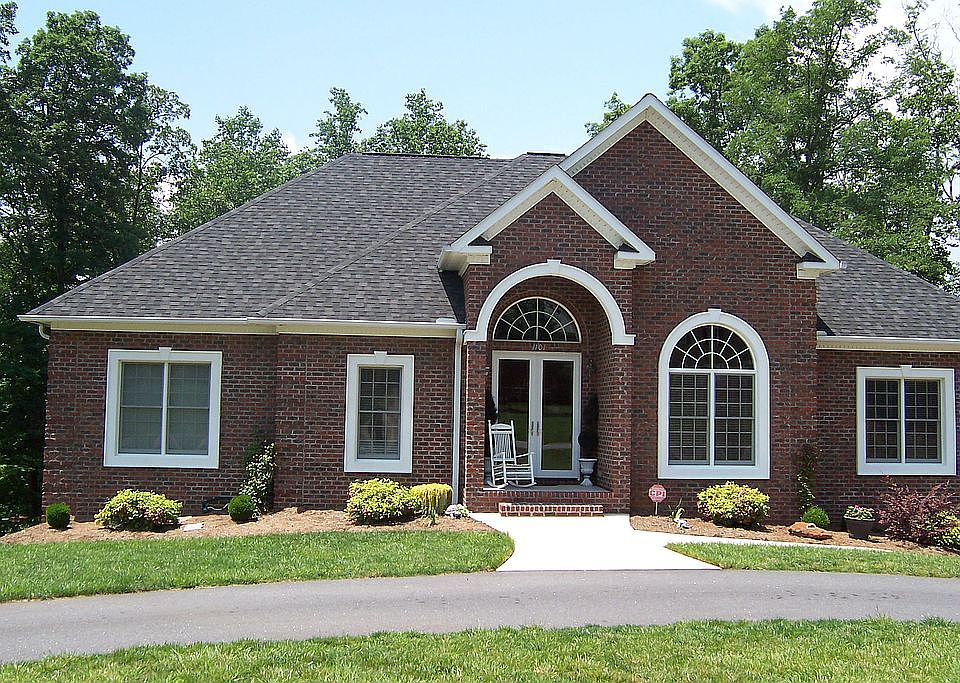 1st image of 1101 Willow Creek Dr