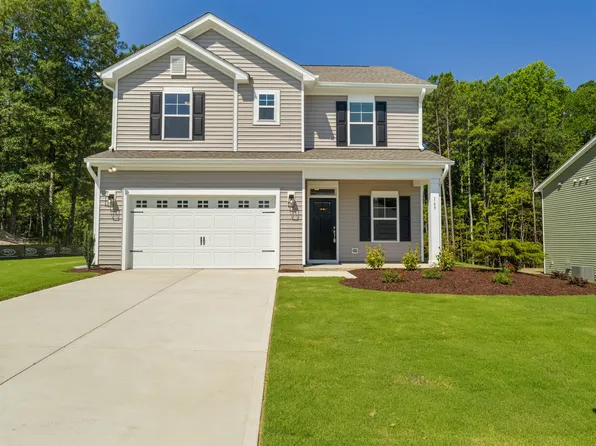 169 Pecan Valley Way, Four Oaks, NC 27524