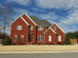 2304 McNair St SW, Decatur, AL 35603