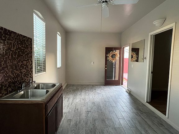 2nd image of 427 Meadow Creek Dr