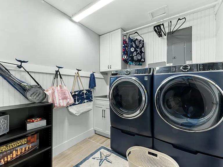 9792 Tonya Ct — Photo 17