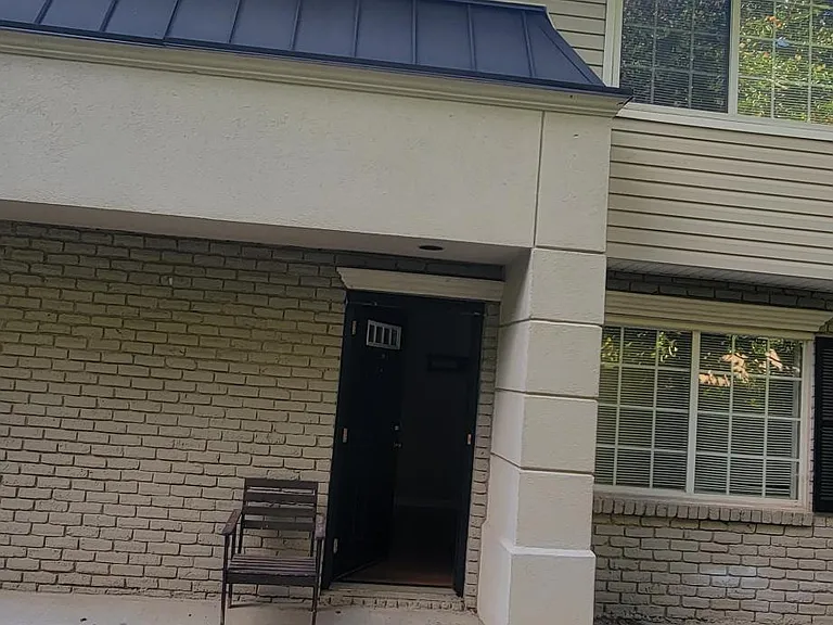 6940 Roswell Rd #2B — Photo 9