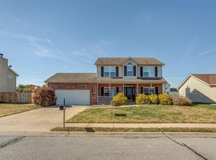 319 Shannon Ln, Belleville, IL