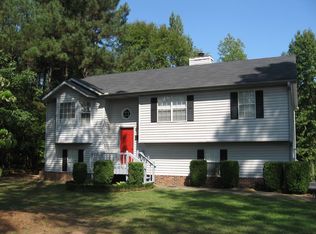 957 Fincher Rd, Covington, GA 30016