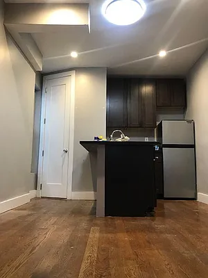 Rented by G2 Realty Group LLC | media 4