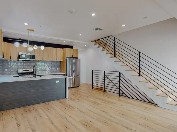 16012 Cantlay St, Van Nuys, CA 91406