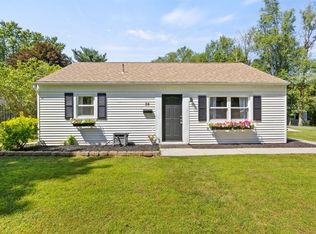 28 Seneca St, Webster, NY 14580