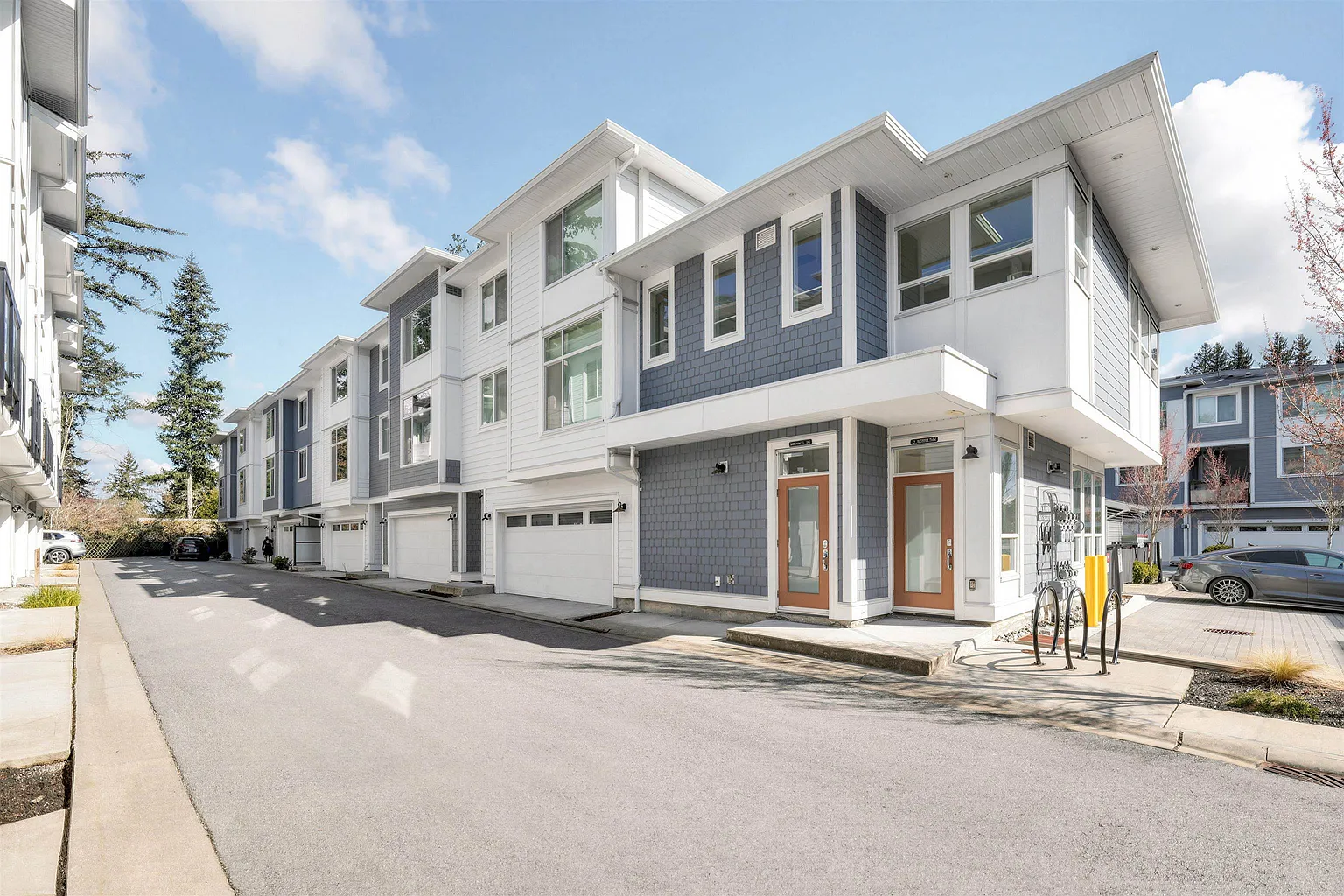 2328 167a St #13 photo 1