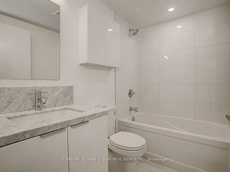 121 Saint Patrick St #722 — Photo 38