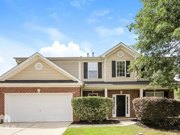 1060 Maple Leaf Dr, McDonough, GA 30253