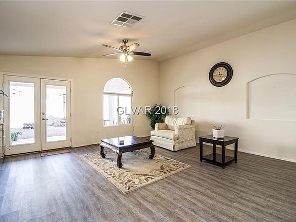 4th image of 3584 Saint Nazaire Ave