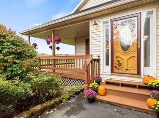 2844 Quaker Rd, Palmyra, NY 14522