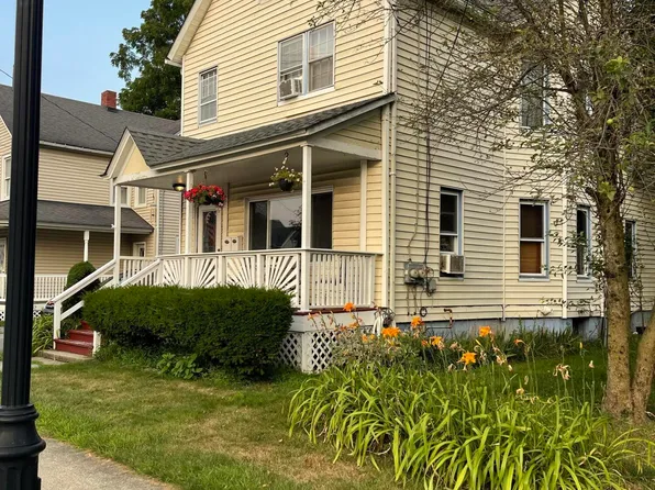 406 Penna Ave, Matamoras, PA 18336