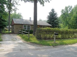 901 Tall Timber Dr, Michigan City, IN