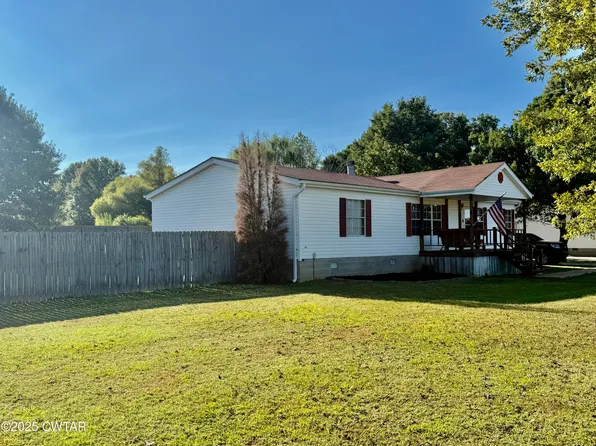 920 S Mary Jane St, Troy, TN 38260