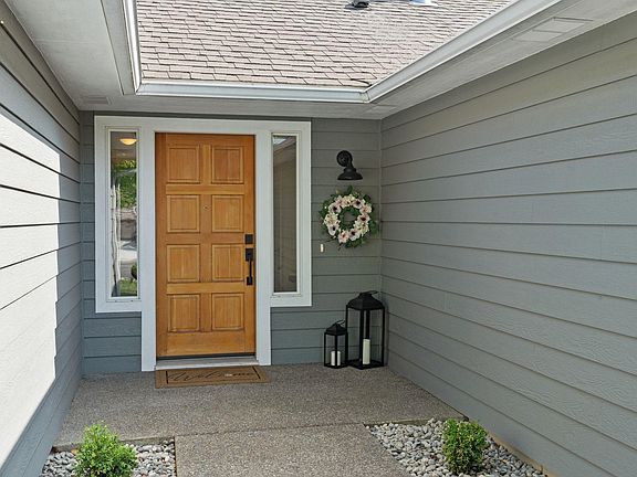 4th image of 2808 E 62nd Ln