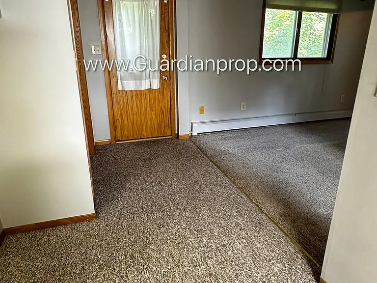 4104 Highwood Rd — Photo 16