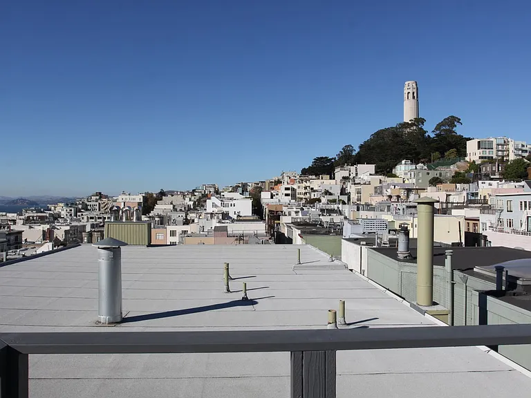 New Vallejo — Photo 14