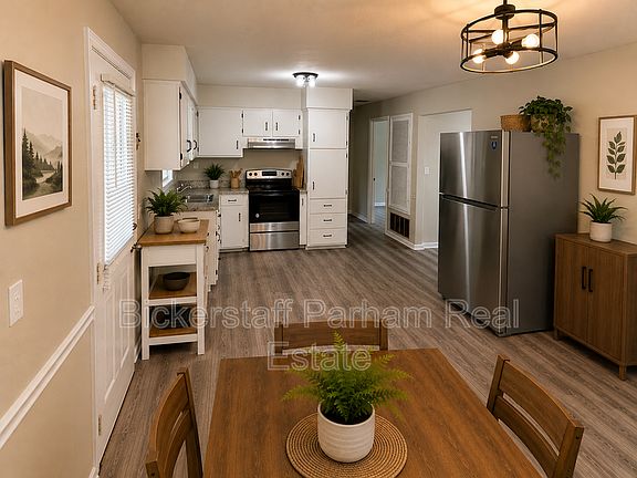 4th image of 1507 Celia Dr
