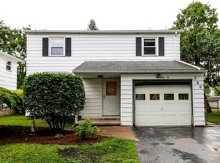 266 Ridgewood Rd, Rochester, NY 14626