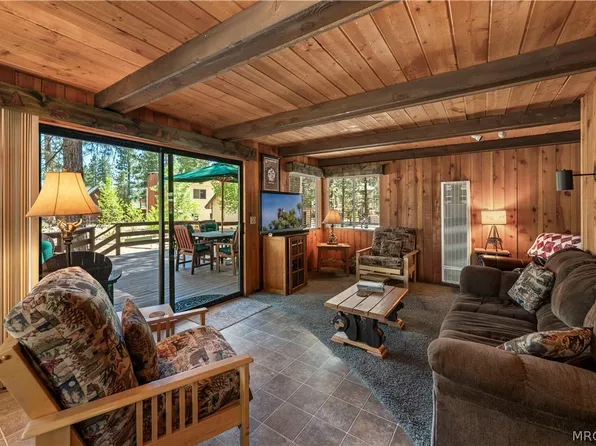 39625 Flicker Rd, Fawnskin, CA 92333