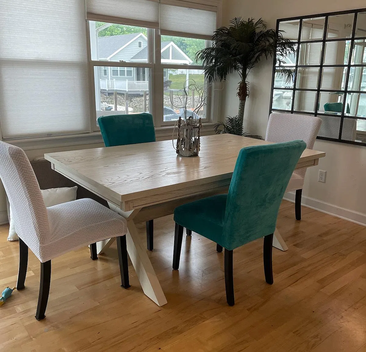 3 bed, 1050 sqft, $1,500 — Photo 1