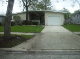 8003 Monroe Ave, Munster, IN 46321