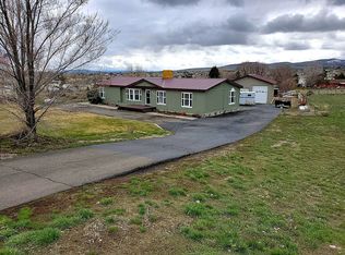 862 Spring Valley Pkwy, Spring Creek, NV 89815