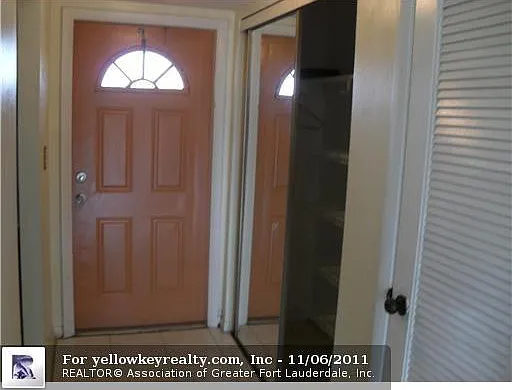 2 bed, $1,900 — Photo 4