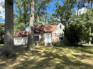2545 Woodland St NE, Warren, OH