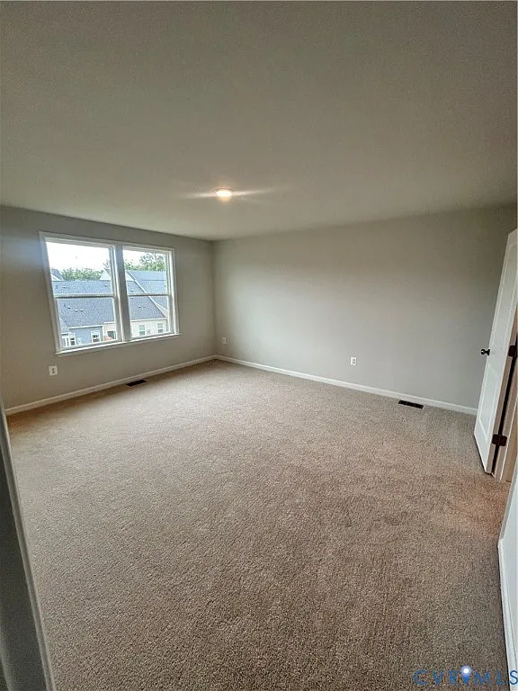 3 bed, 4.0 bath, 2061 sqft, $2,750 — Photo 4