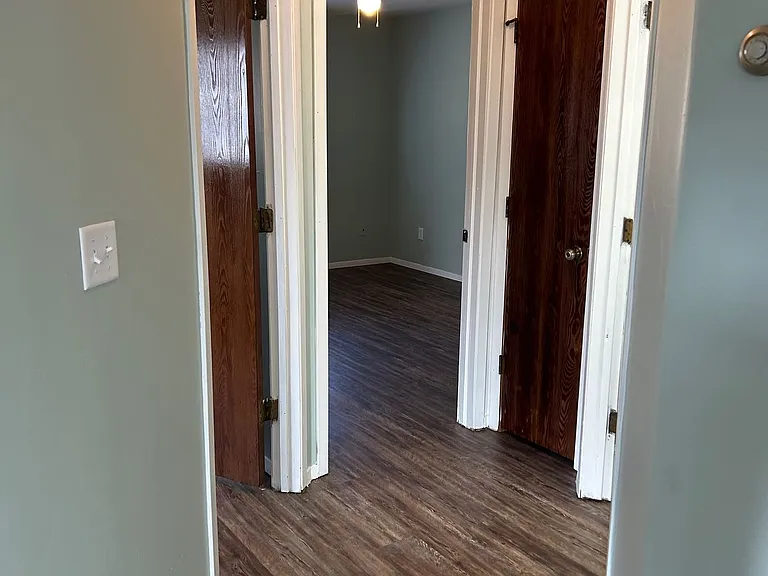 600 Tower Rd — Photo 9