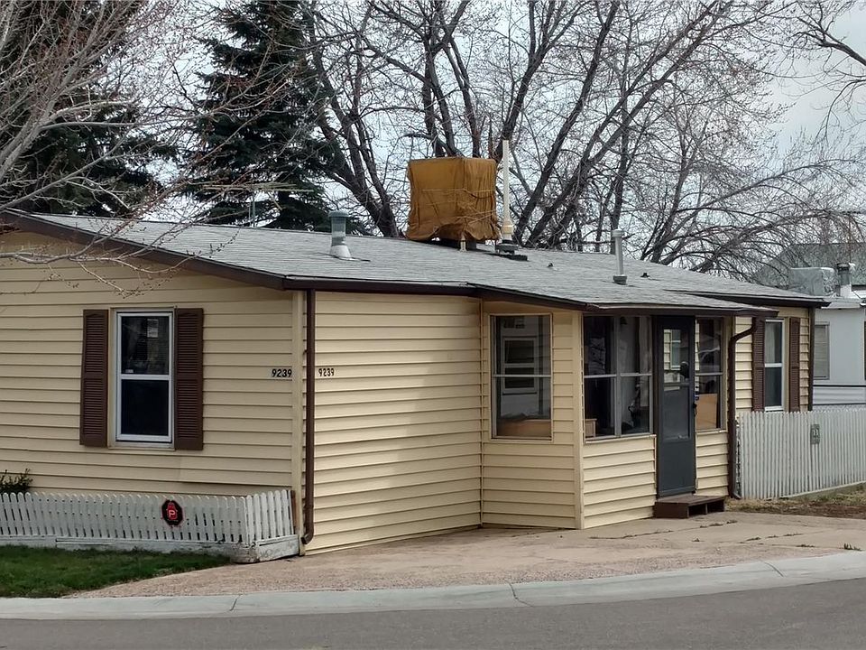 2nd image of 9239 Clay St