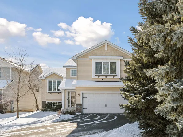 2698 Lower 147th Ct W, Rosemount, MN 55068