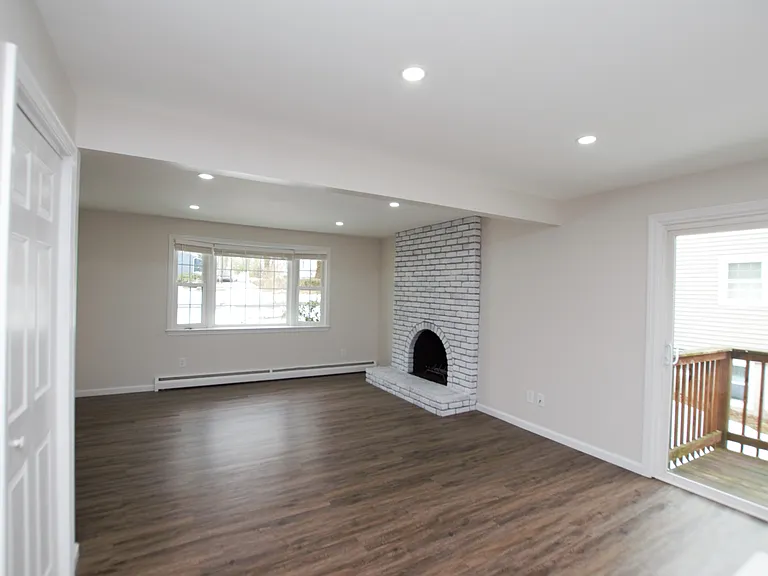 65 Linden St #65 — Photo 3