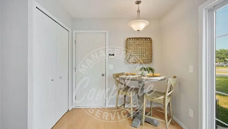 15785 Flackwood Trl — Photo 3