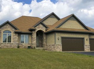 2330 Burton Ave, Kronenwetter, WI 54455